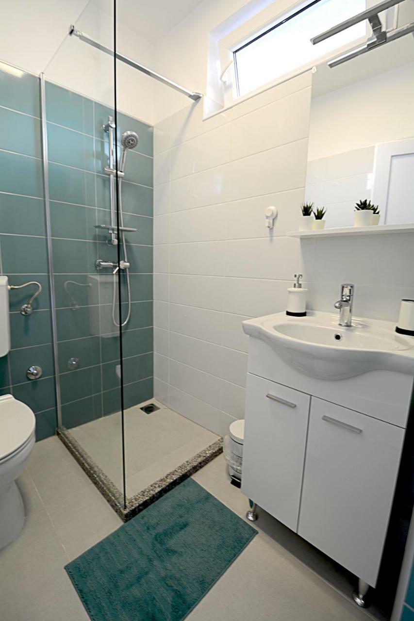 La Piazza Apartment อูมัค ภายนอก รูปภาพ
